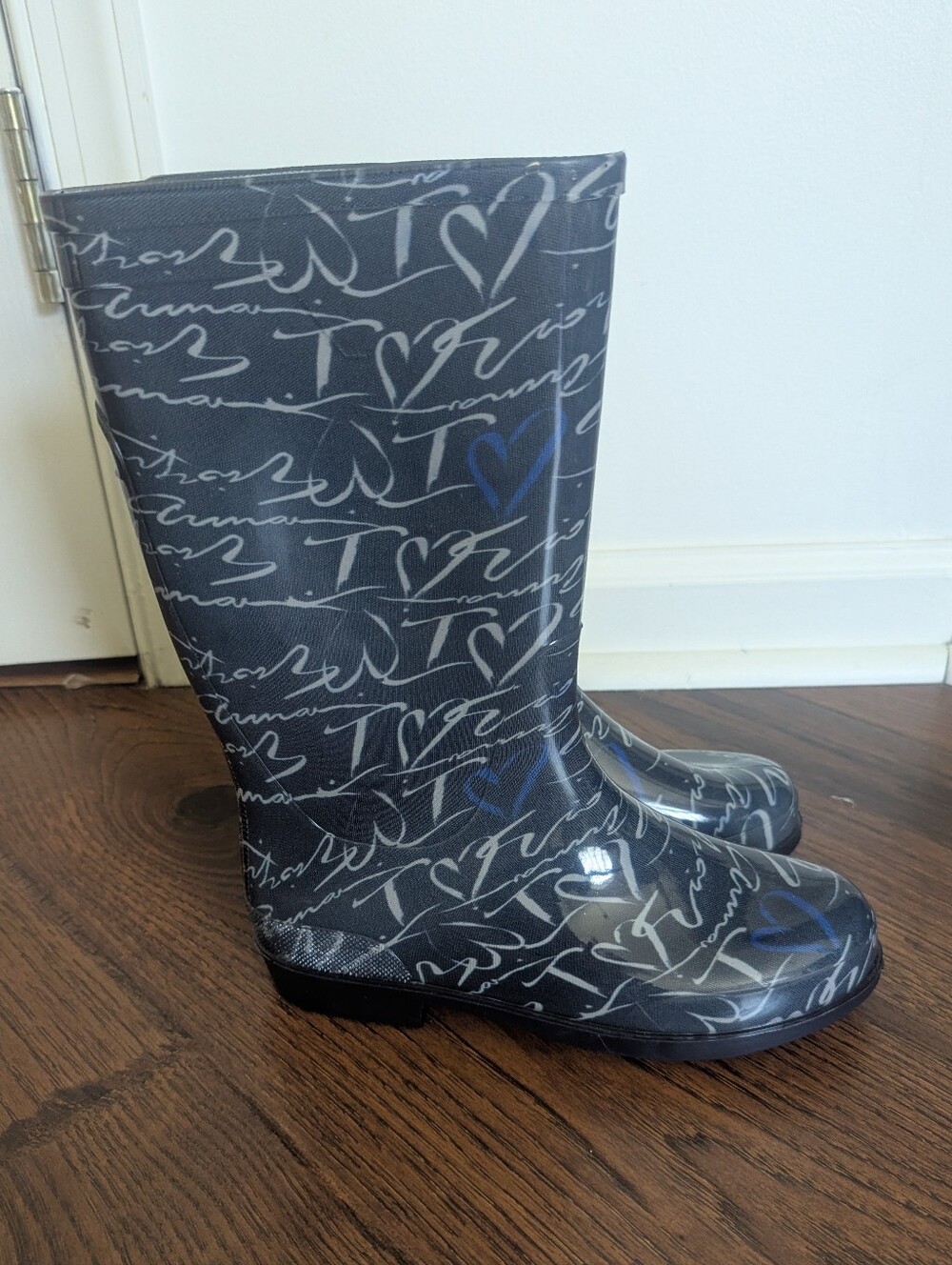 Armani I Love Armani Rain Boots Size 35 Us Size 3.5/4